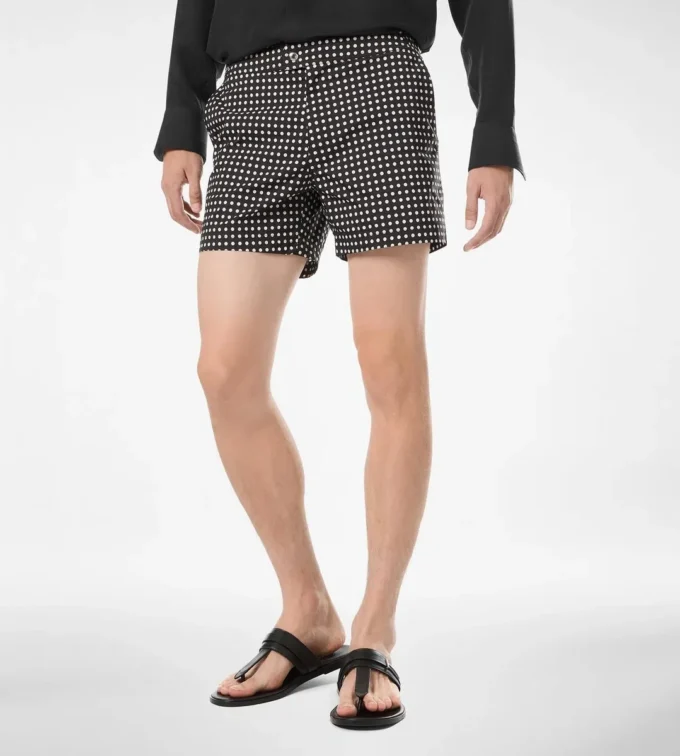 Nylon-Badeshorts mit mittelgroßem Punktmuster
