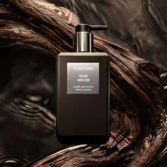 Oud Wood Hand- und Körperfeuchtigkeitscreme Oud Wood Hand- und Körperfeuchtigkeitscreme