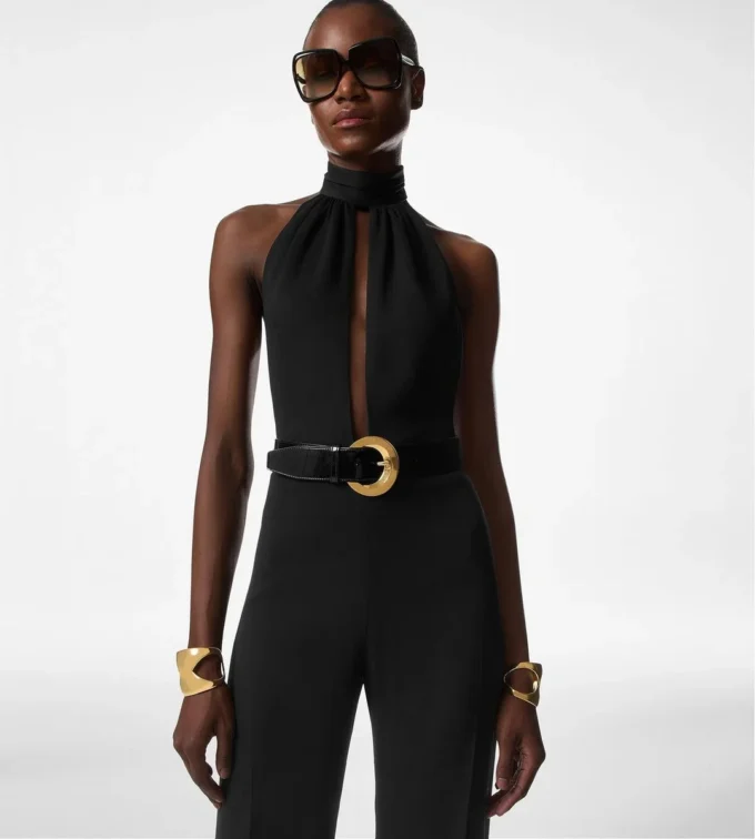 Sable‘ Neckholder-Jumpsuit mit Gürtel Sable‘ Neckholder-Jumpsuit mit Gürtel