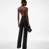 Sable‘ Neckholder-Jumpsuit mit Gürtel Sable‘ Neckholder-Jumpsuit mit Gürtel