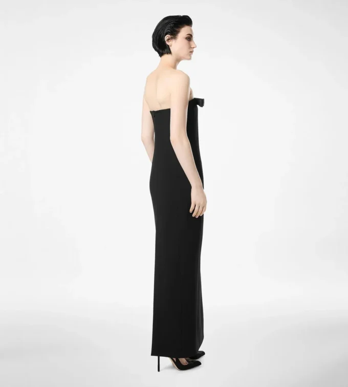Schweres Cocktailkleid aus Crêpe Envers-Satin mit Schleifendetail Schweres Cocktailkleid aus Crêpe Envers-Satin mit Schleifendetail