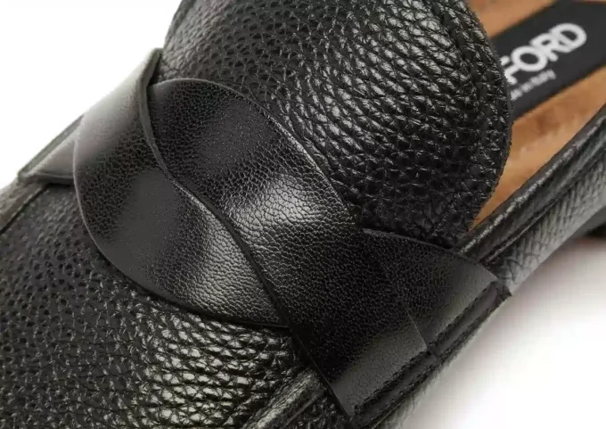 Sean Twisted Band Loafer aus genarbtem Leder
