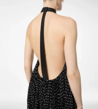 Seiden-Halterneck-Abendkleid mit Sunray-Plissee und Lederdetails