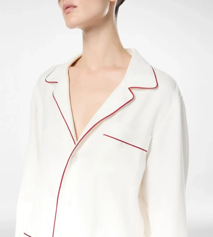 Seiden-Twill-Pyjamahemd mit Paspelierung und tonalem TF-Sticklogo Seiden-Twill-Pyjamahemd mit Paspelierung und tonalem TF-Sticklogo