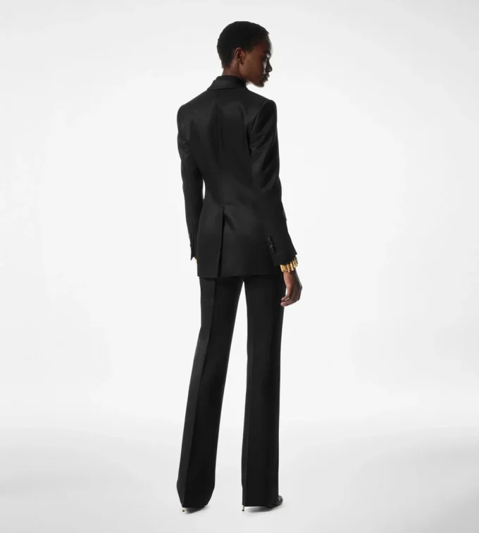 Seidenchiffonhemd mit Plastron