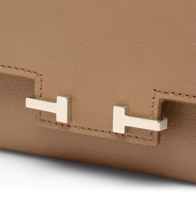 Supple Grain Leather Aube Compact Wallet Supple Grain Leather Aube Compact Wallet