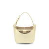 Tara Small Crossbody aus genarbtem Leder