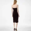 Trägerloses Cocktailkleid aus Samt Trägerloses Cocktailkleid aus Samt